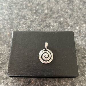 Elegant Silver Spiral Necklace Pendant
